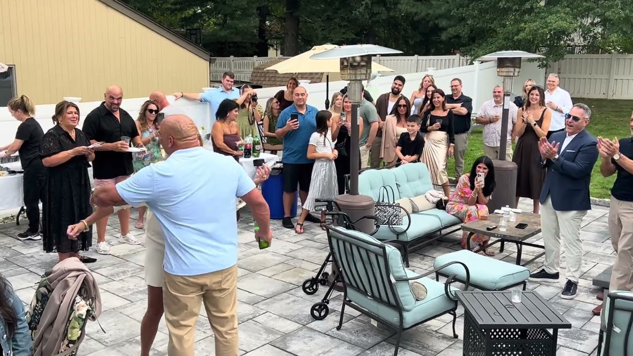 Mom wedding surprise 