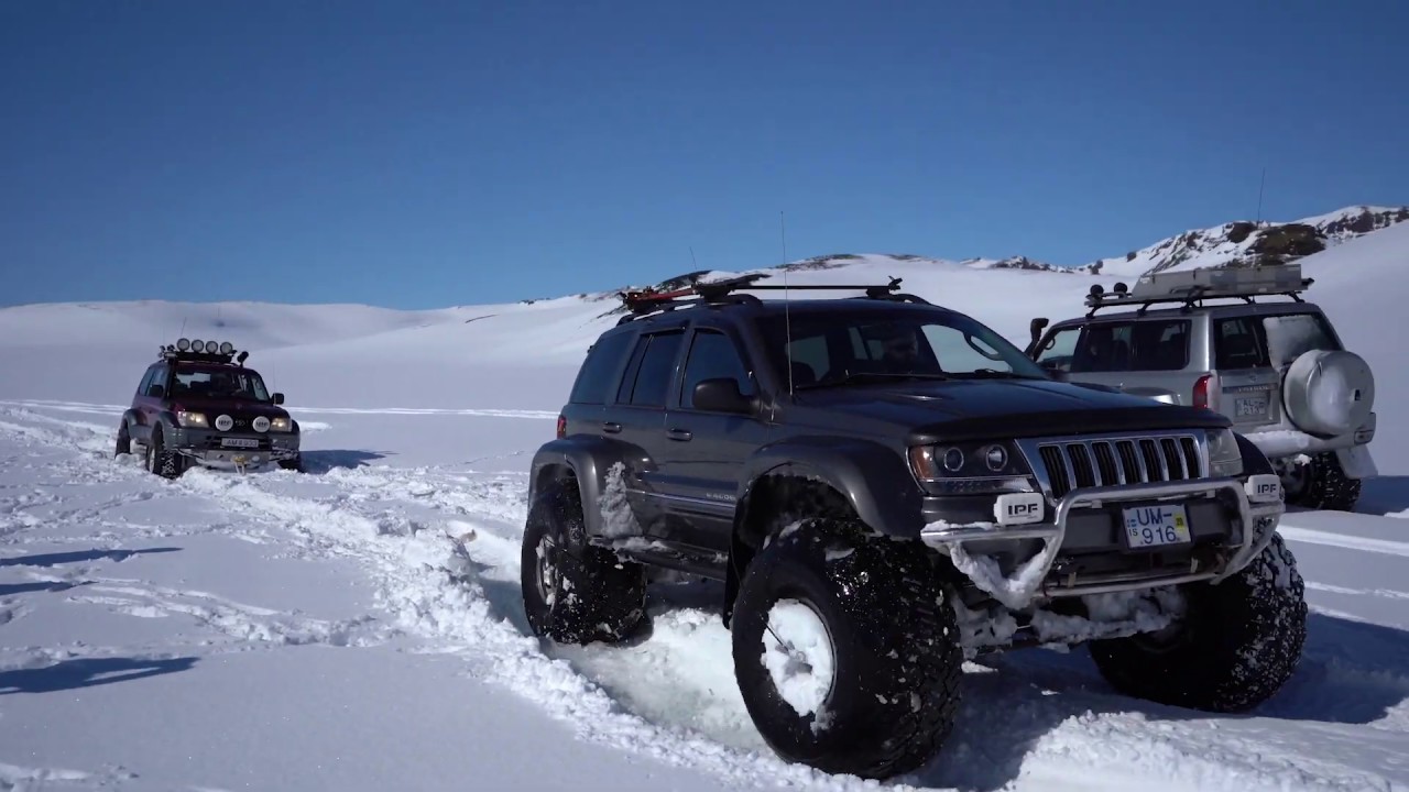 Landmannalaugar in Iceland - Jeeps In The Snow