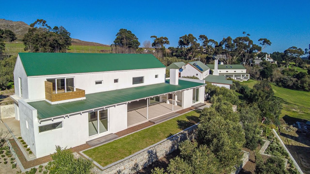 3 bedroom house for sale in Hemel-en-Aarde Valley | Pam Golding Properties