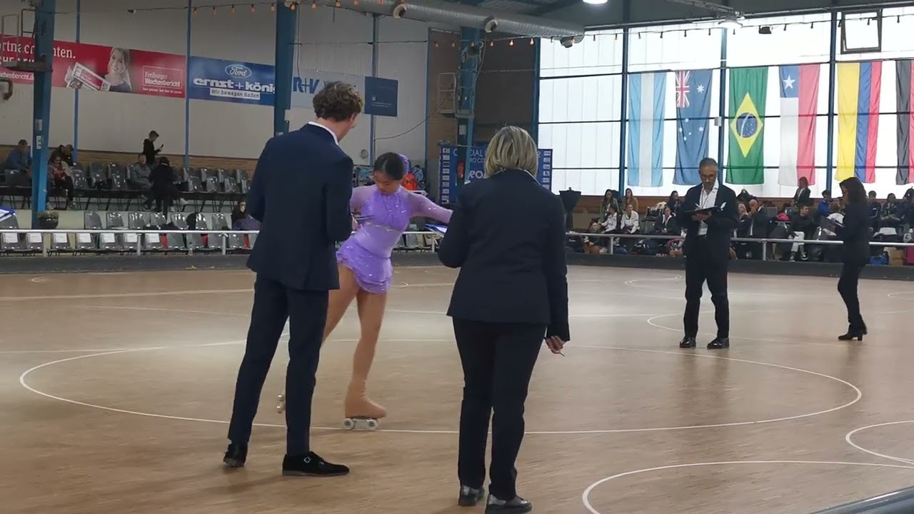 🇦🇺Natalie Woo🇦🇺Cadet Ladies Figures - World Figure Cup