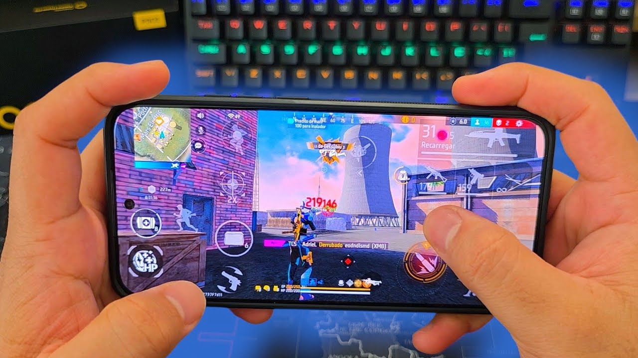 HANDCAM SOLO VS SQUAD FREE FIRE NO POCO F7 + CONFIGURAÇÕES ⚙️ 🎯