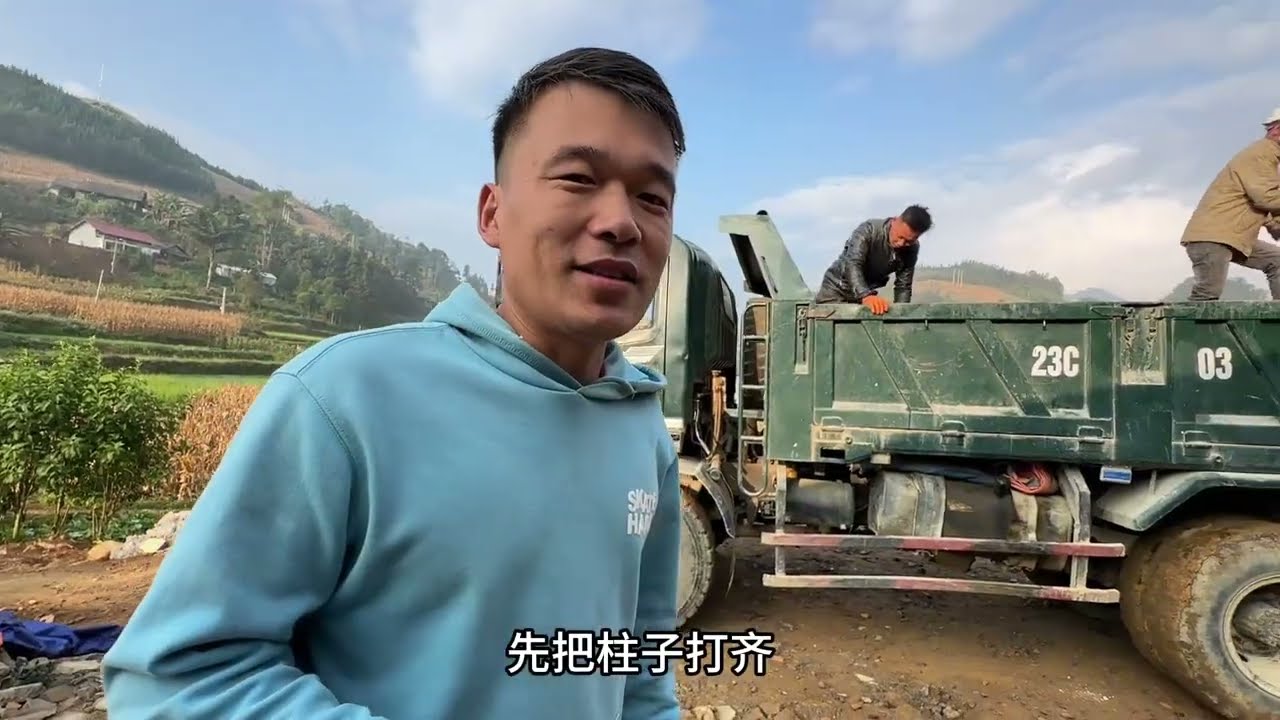 两层房216平包8万粉丝们都说太贵了。算起来包工头的工资一天只有150块还贵吗？ #越南生活 #越南风土人情