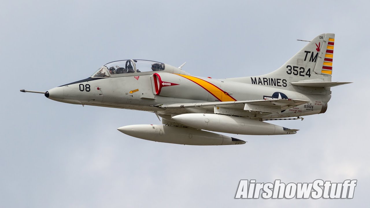 TA-4 Skyhawk Aerobatic Demo - Thunder Over Michigan 2016