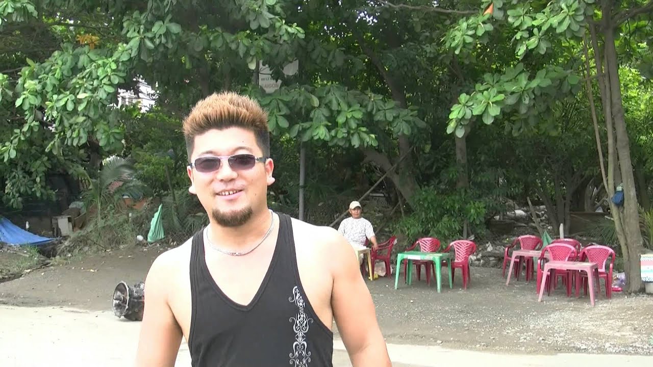 アキーラさん！ベトナム・ホーチミン郊外ガススタ編,Saigon,Vietnam