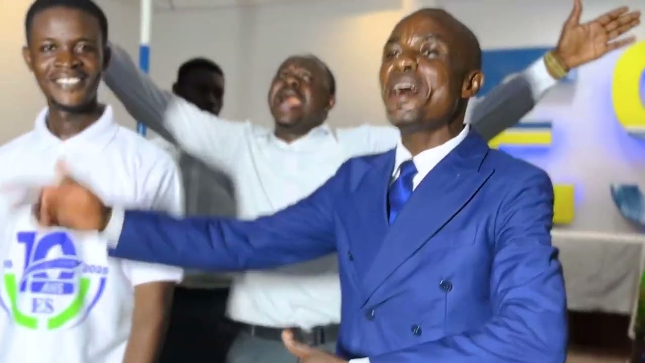 CLIP MATONDO DE CHORALE DES DIRIGEANTS EJCES NOUVELLE ALLIANCE
