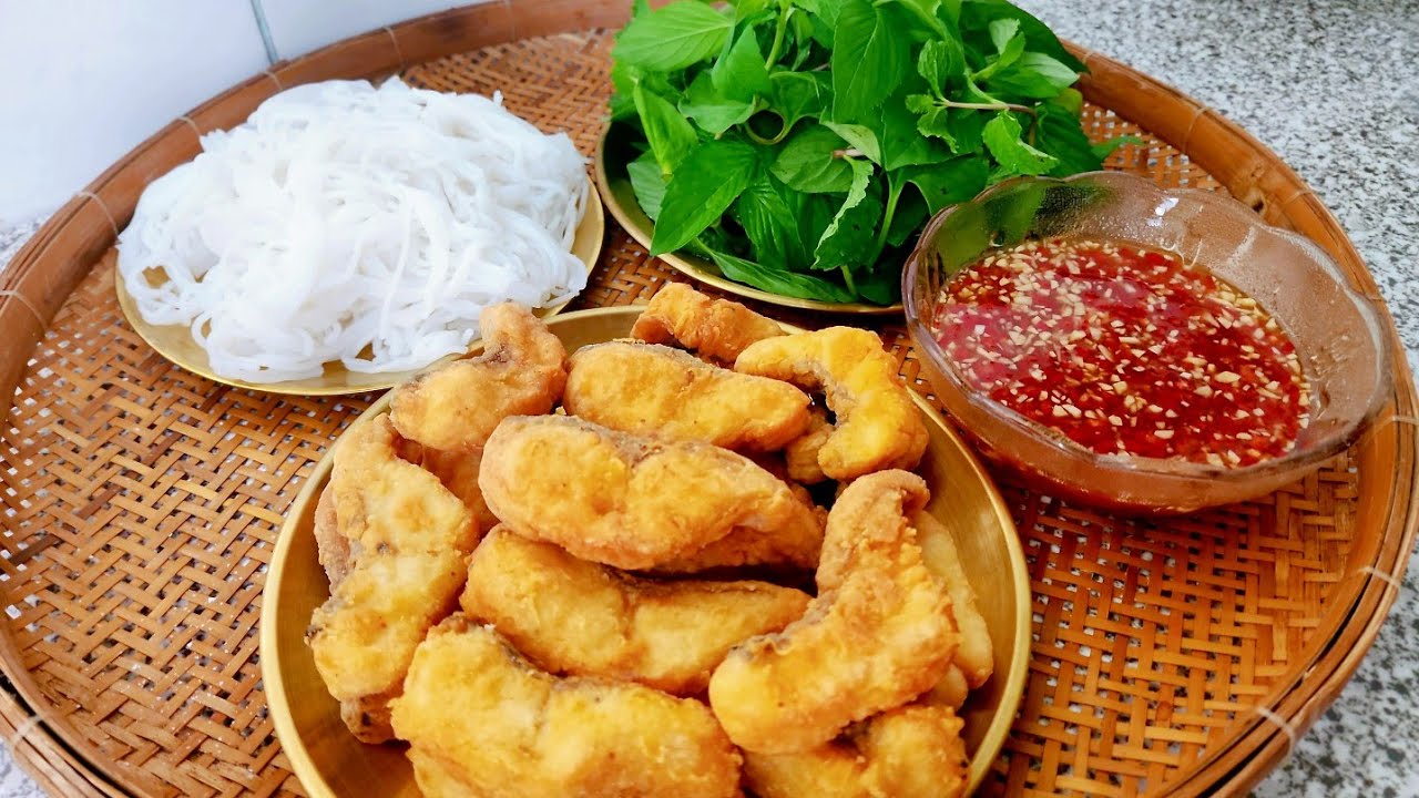 Cá lóc phi lê chiên giòn kiểu mới giòn rụm cuốn bánh tráng bún rau sống chấm mắm me cực ngon#583