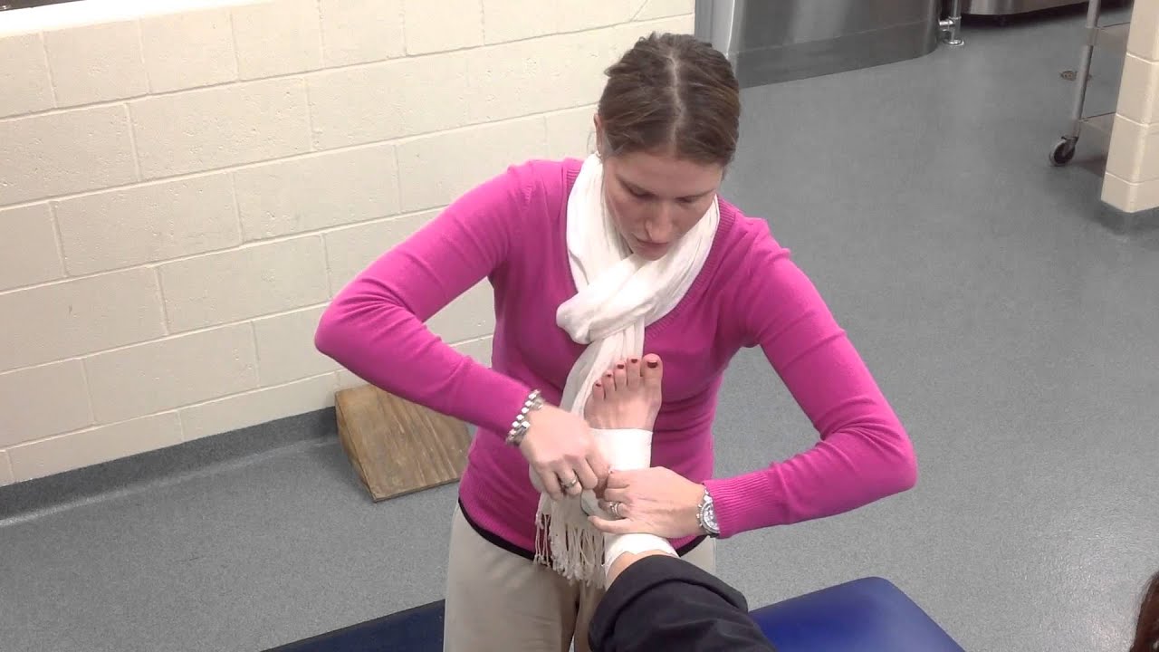 Closed Basket Weave Ankle Taping