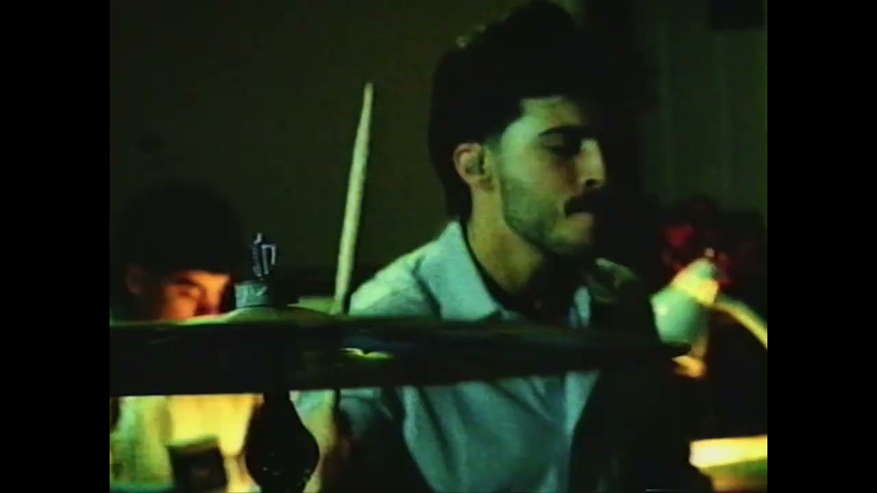 the Poserz - Mediocrity [OFFICIAL MUSIC VIDEO]