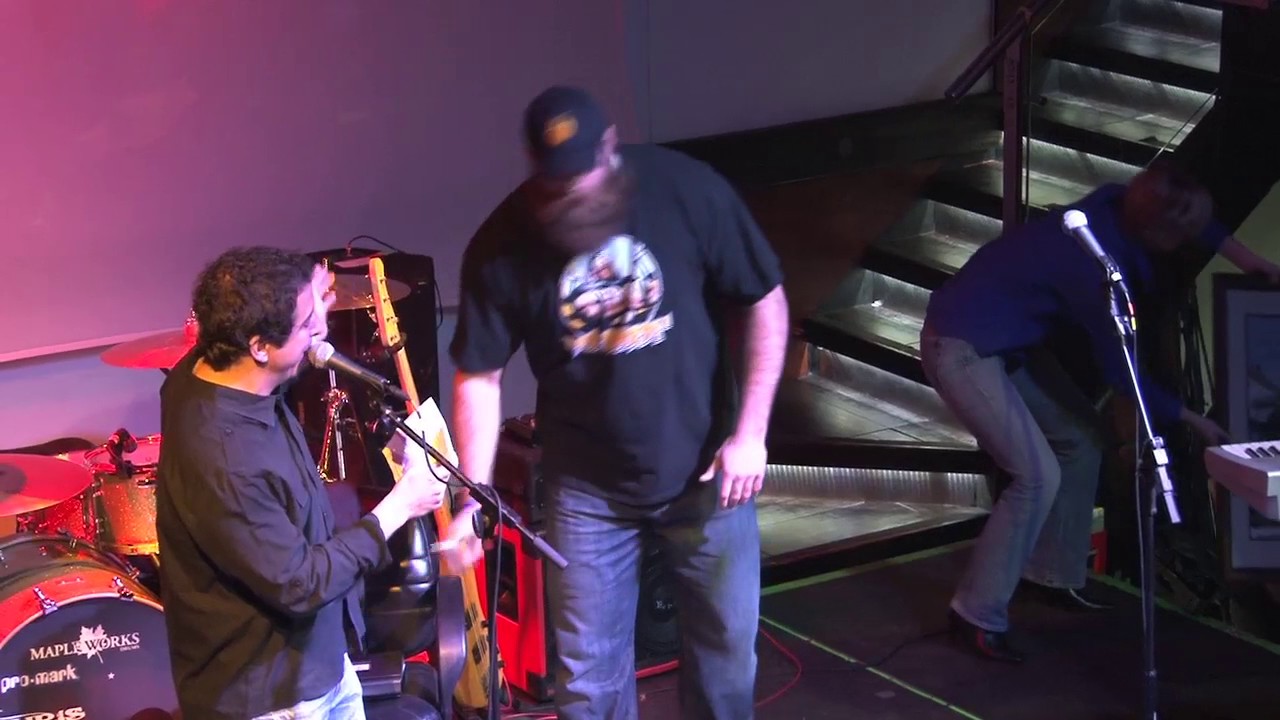 Brett Keisel Shaves Beard