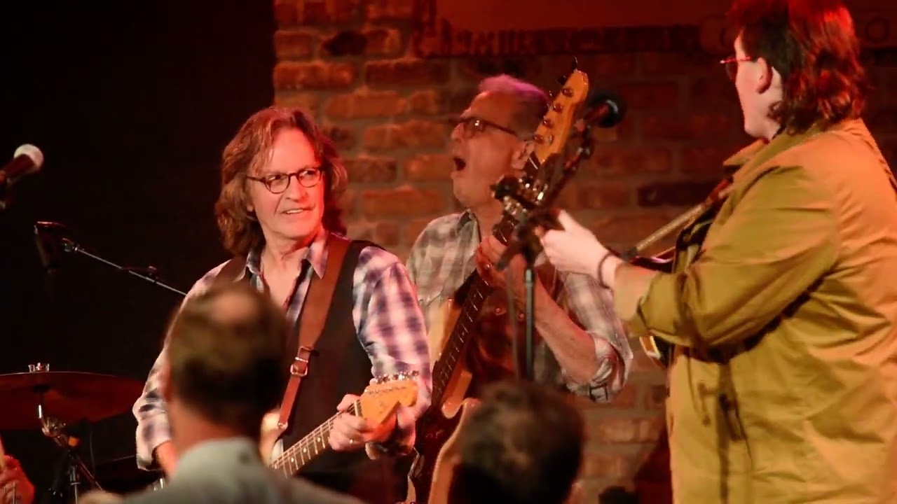 Nitty Gritty Dirt Band Circle-The Weight July 16 2022 Chicago nunupics