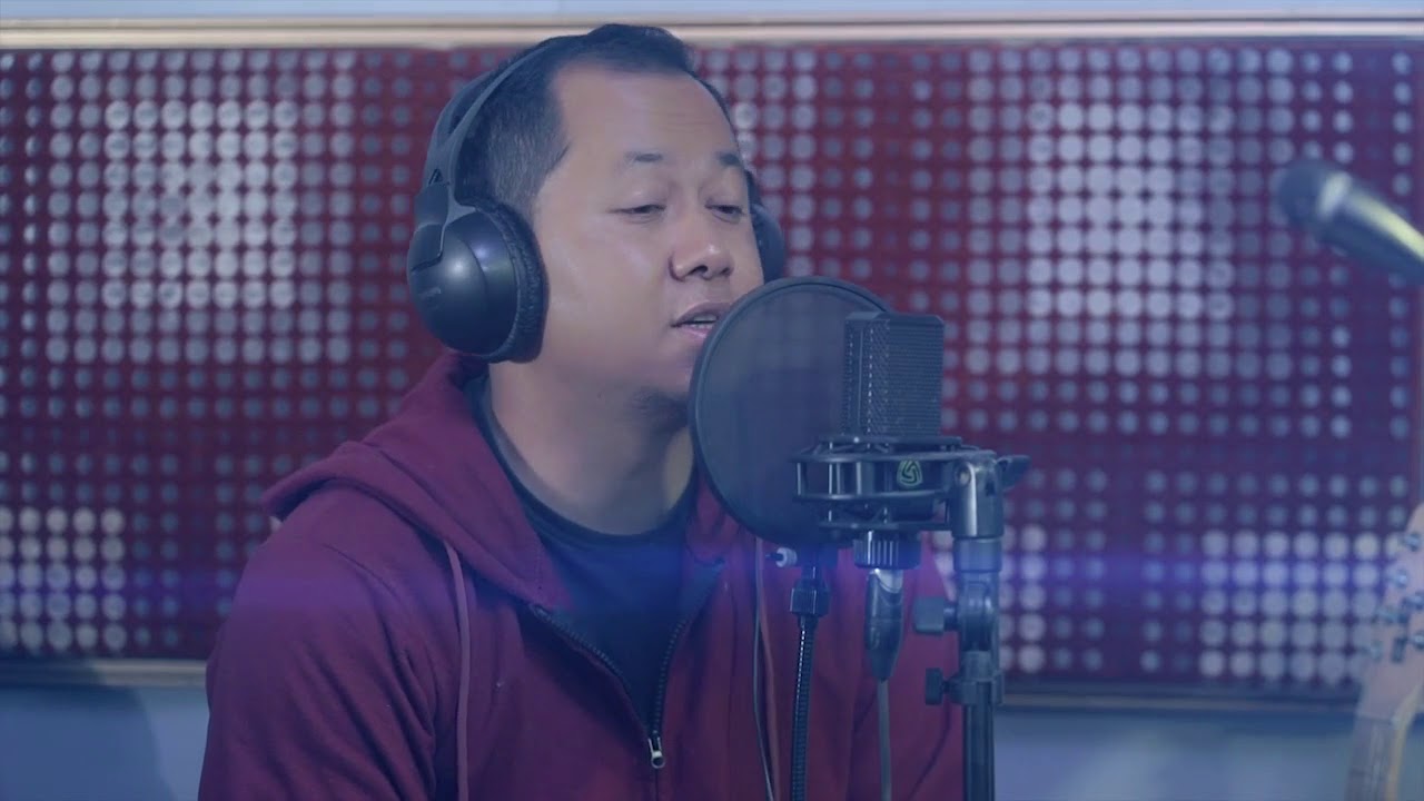 John Denver-Take Me Home  Country Roads ( Cover ) Lalchhanchhuaha