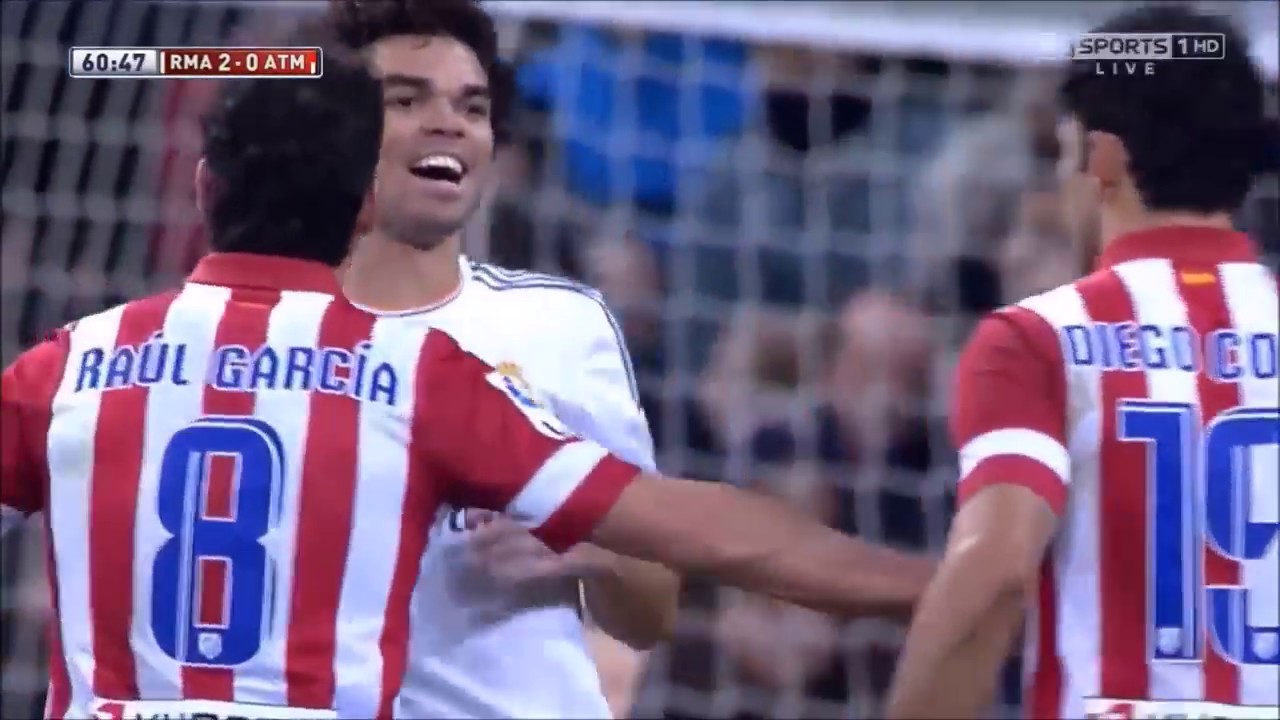 Real Madrid BULLYING Diego Costa