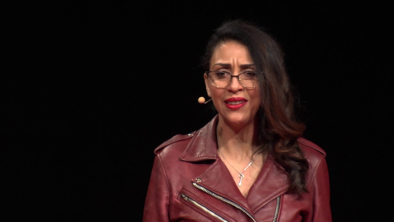 L'esprit critique, mon fidèle allié | Henda Ayari | TEDxBeauvoisine