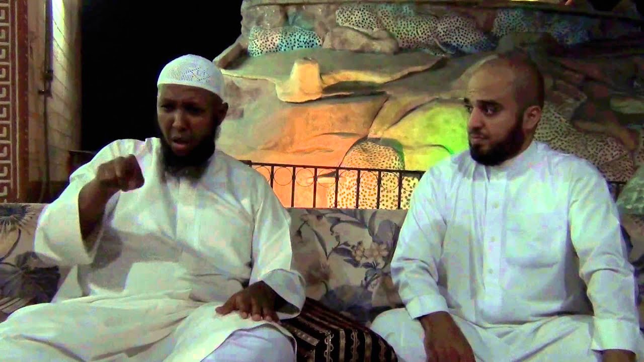 الموضوع : لقاء خوي بين المترجم أيمن الذبياني والداعية يحي جمعة