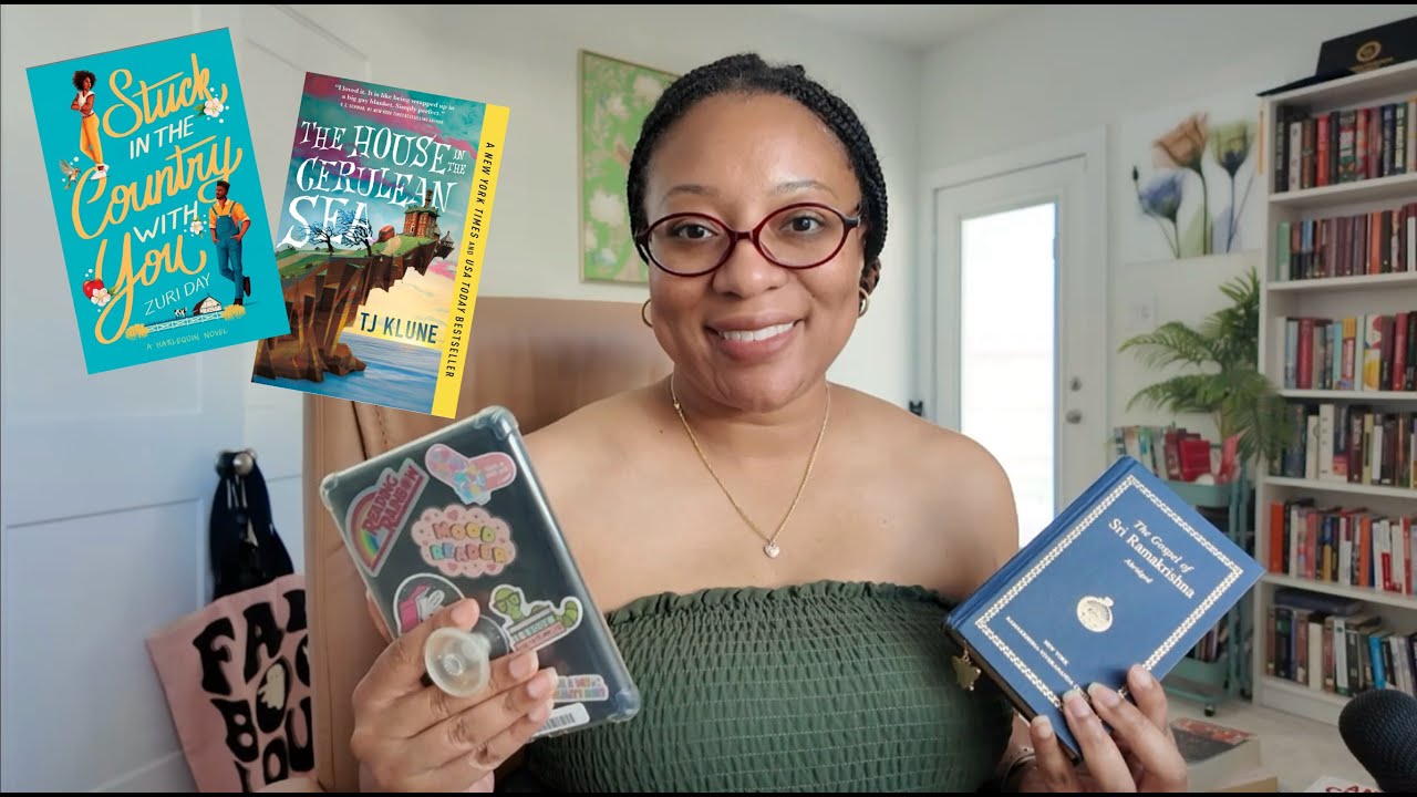 Friday Reads | What I’m Currently Reading