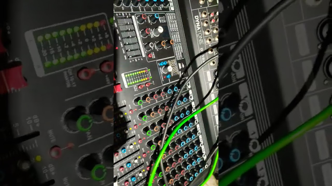 Dynatone 16 channel mixer 