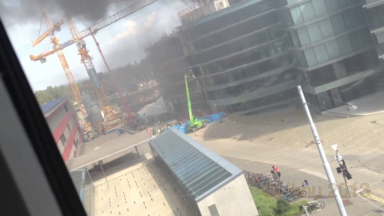 Explosion of a gas bottle inside the 