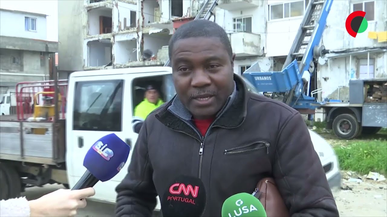 Moradores do Jamaica felizes por finalmente sairem do bairro