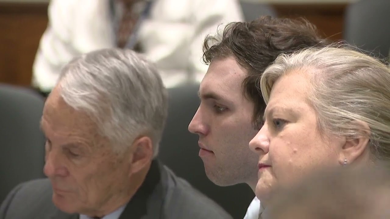 Utah County prosecutor defends his team working on the Charlie Kirk shooting — full court hearing