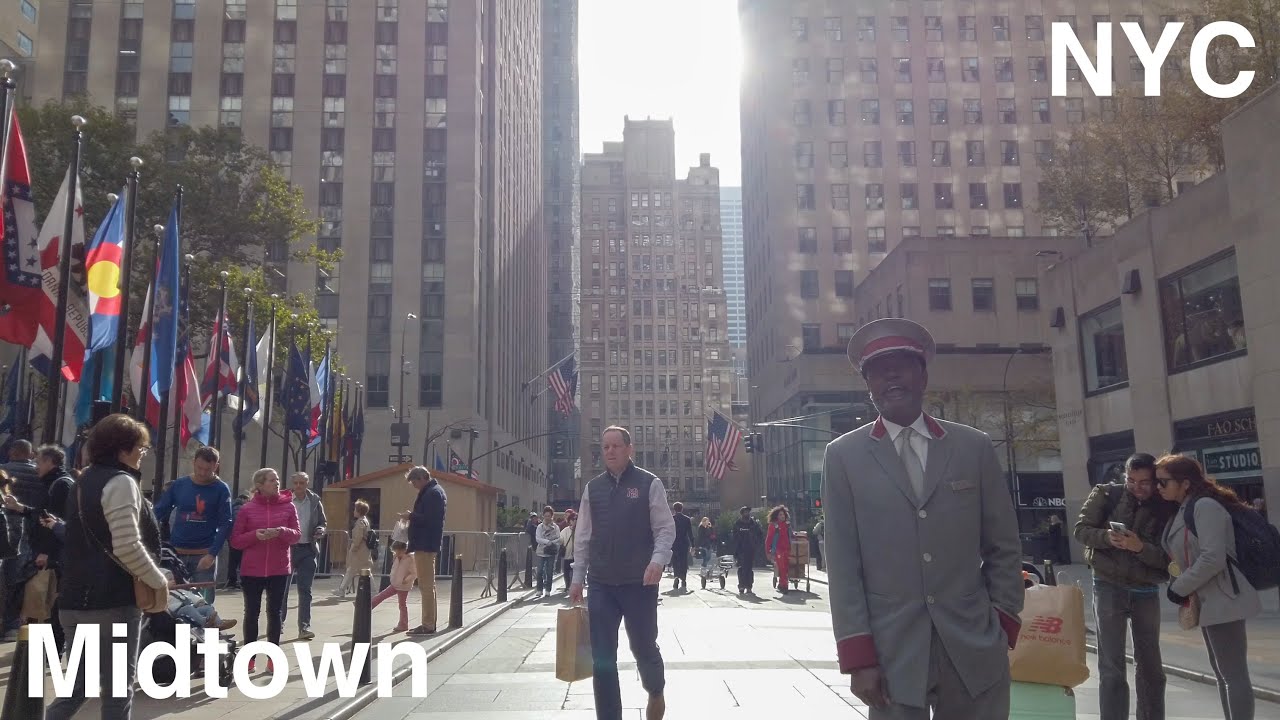 Almost Christmas in New York - Fifth Ave to Central Park Walk - Fall in NYC [4k]