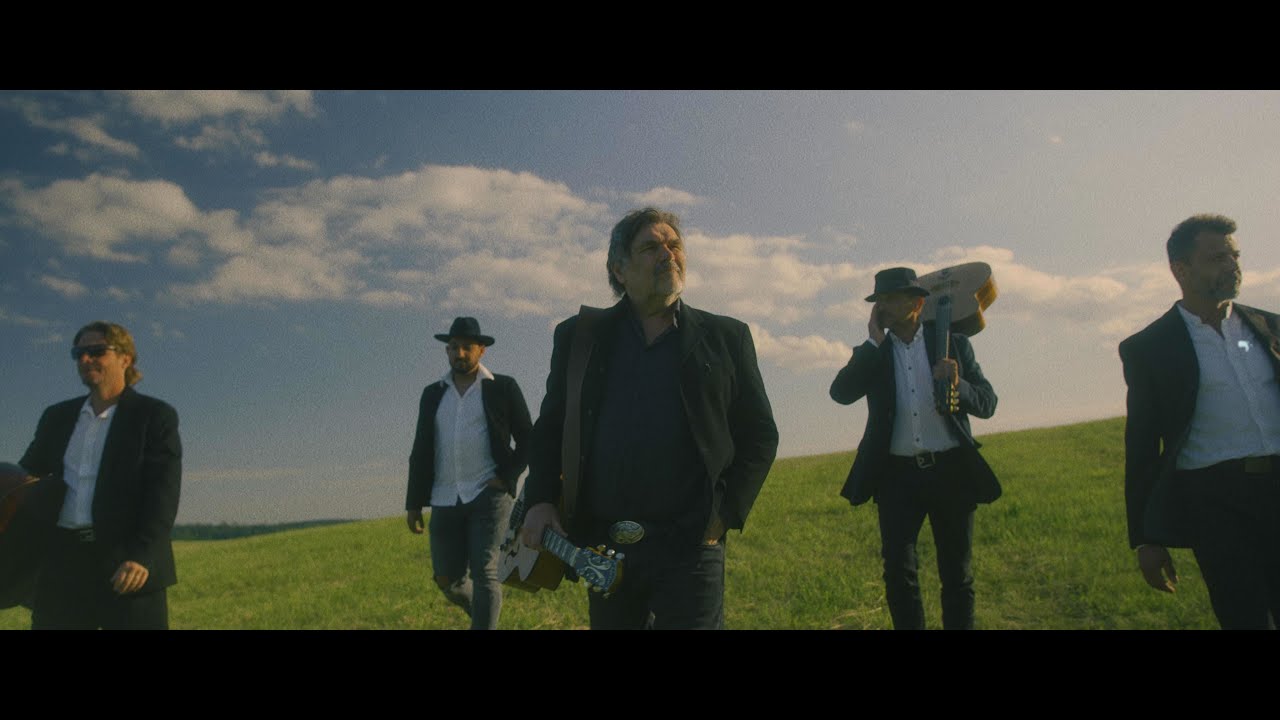 Roman Horký a Kamelot - Magie gypsies (Official Music Video)