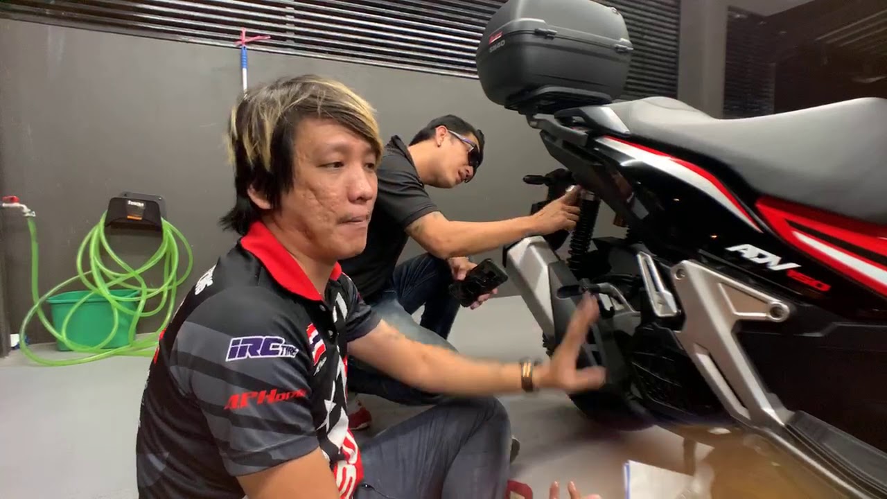 แต่ง HONDA ADV150 อีกแล้ว แถมแนวของแต่งราคาเบา ๆ - Johnrider