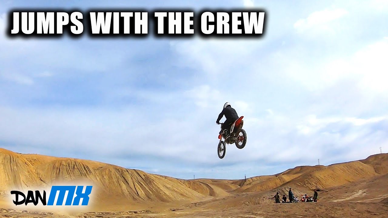 HITTING JUMPS AGAIN! | Getting comfortable on the bike!