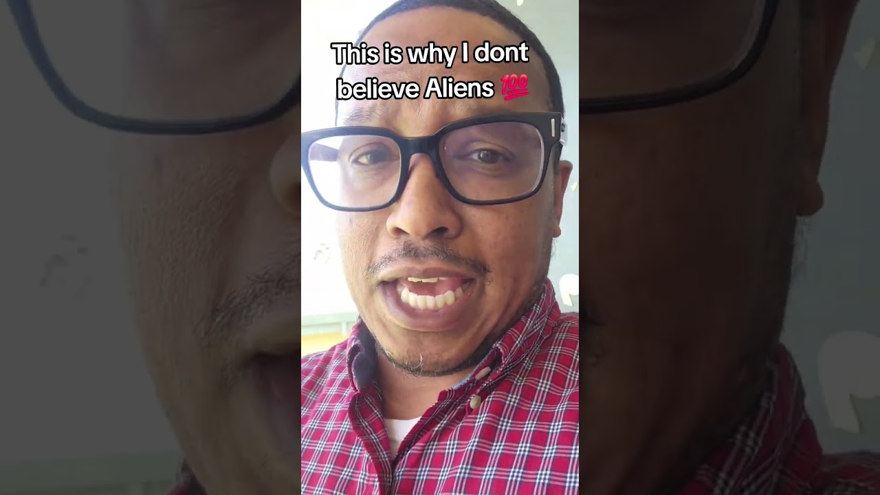 Aliens Are Not Real #aliens #aliensighting #aliensarereal #caughtin4k
