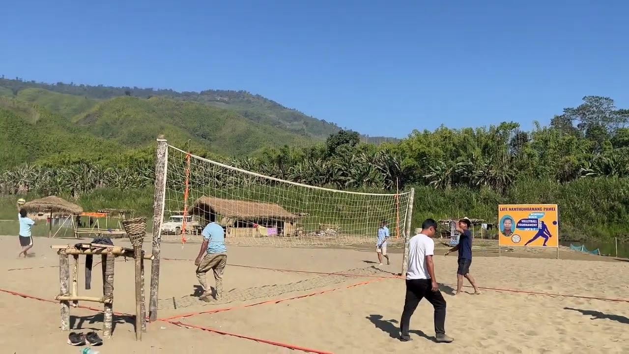 Beach volleyball at Zeihnguang Bamgaizang beach