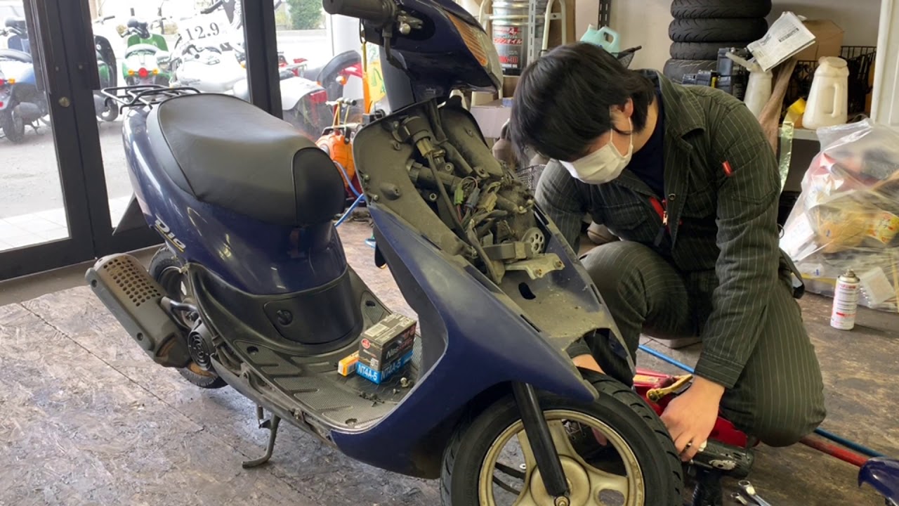 [AF34]Dioの整備を行いました(前半戦フロントフォーク交換・タイヤ交換・オイル漏れ補修)ばいく屋だっく