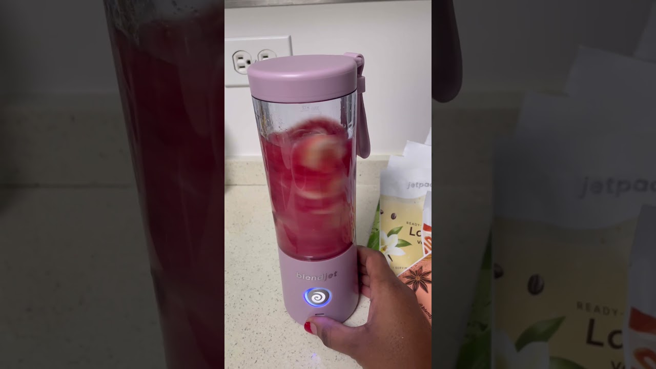 How I use my #blendjet2 portable blender to make a strawberry banana #smoothie #blendjet