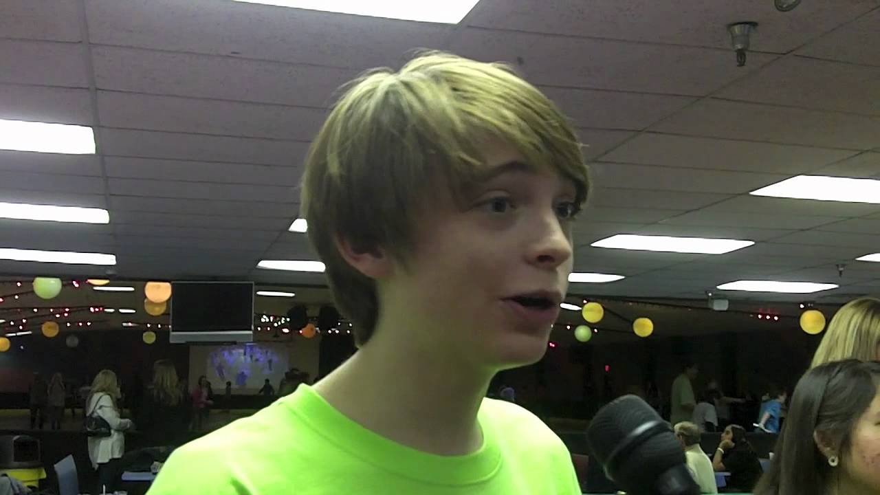 DYLAN RILEY SNYDER Talks New KICKIN IT Episodes!