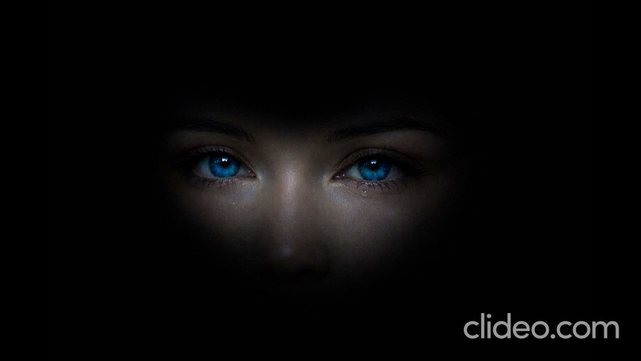 Blue eyes