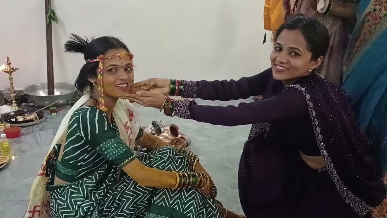 कोकणातील लग्न आणि लग्नातील पारंपारिक बोलली जाणारी गाणी नक्की ऐका #koknatillagn #रोहिणीचालग्न