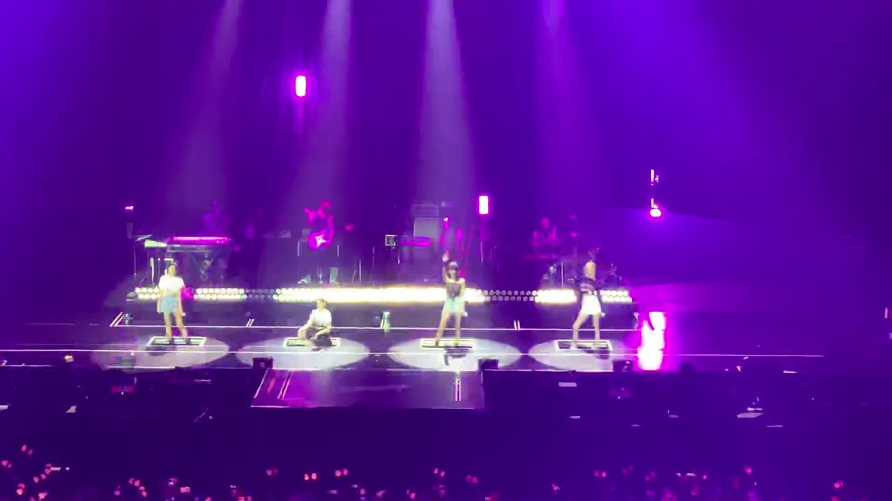 BLACKPINK - DDU-DU DDU-DU Remix in Amsterdam
