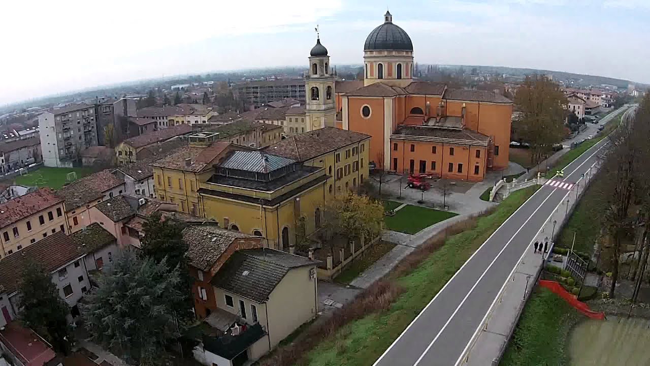 Boretto piena fiume Po novembre 2014 dal drone