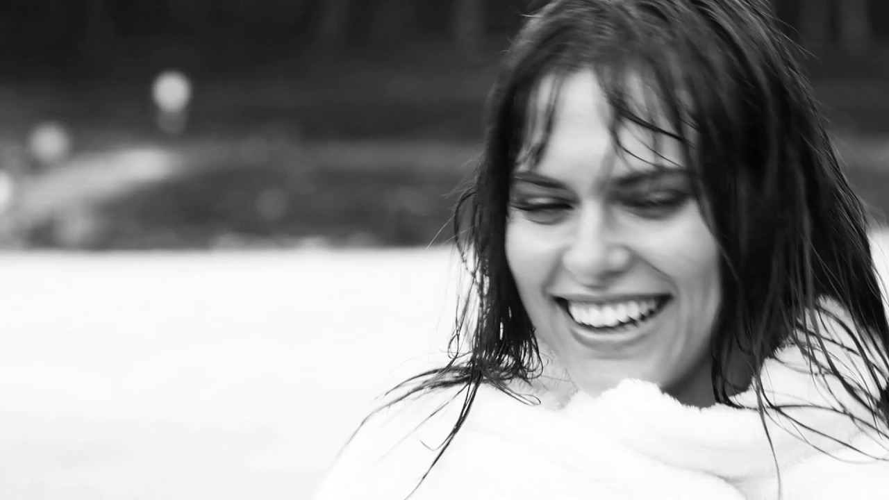 Lana Zakocela - Sandra Fourqui - For Normal Magazine