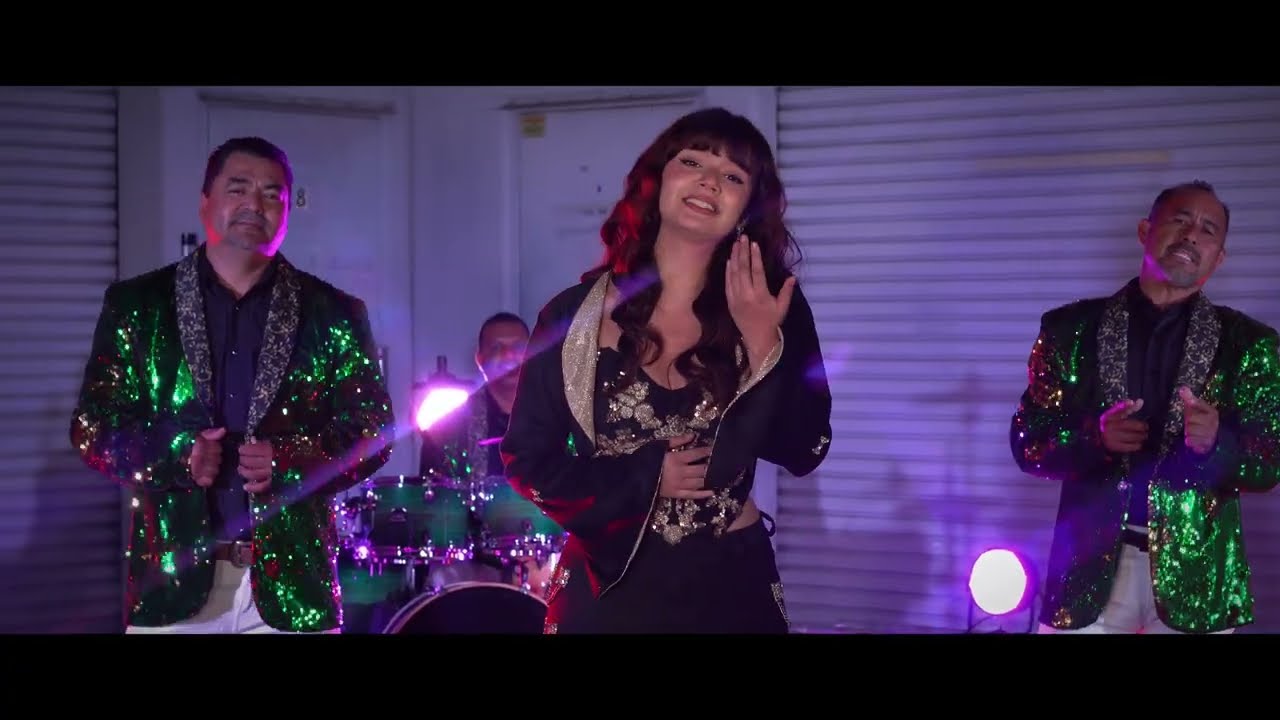 Los de Tierra Caliente y Azul Abril - Como Tu Mujer (Video Oficial)