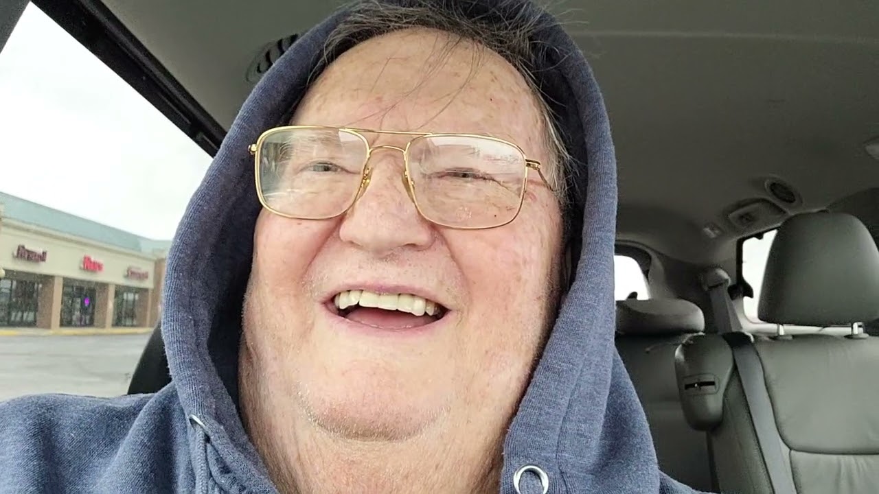 Travels Dr. John Stephenson ♥️ Tribute to Miss June for taking me to the lab for test. God bless ❤️ 