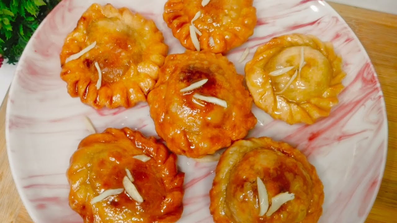 ময়দা দিয়ে রস পুলি পিঠা তৈরি করুন || মুচমুচে রসালো পুলি পিঠা রেসিপি