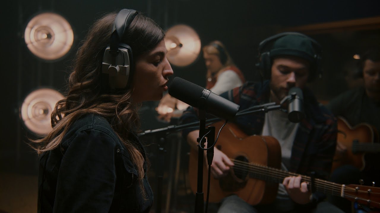 Ásgeir - Dans nos rêves (feat. Clou) (live at Hljóðriti)