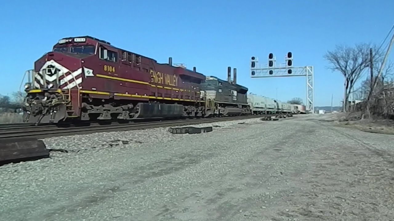 NS 8104 