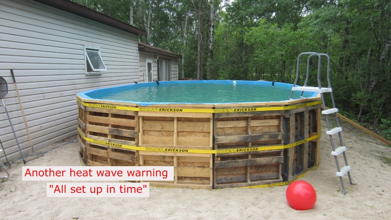 The Biggest Pallet Pool On YouTube!