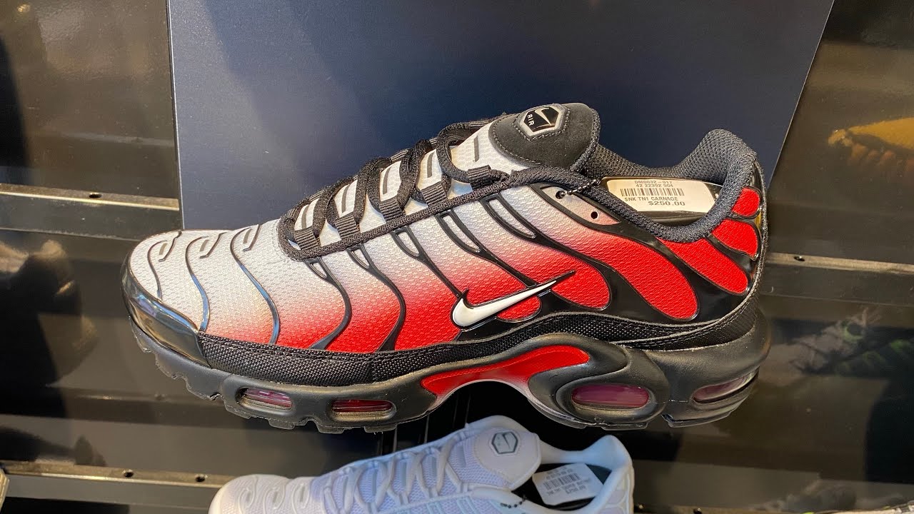 Nike Air Max Plus (Pure Platinum/ University Red/ Black/ White) - Style Code: DM0032-017