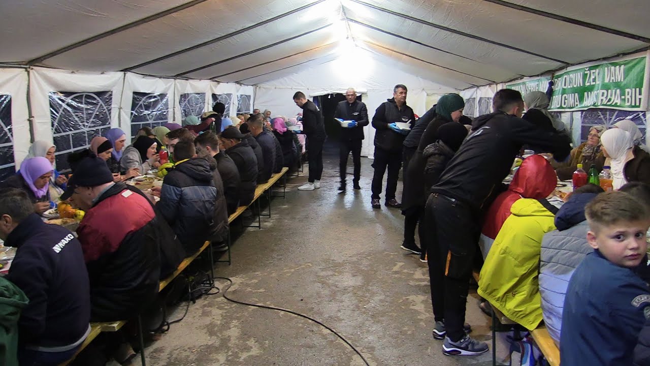 Veliki kolektivni iftar u Nezuku - priredili Lejla, Ajla i Meho Salihović /1445./2024.