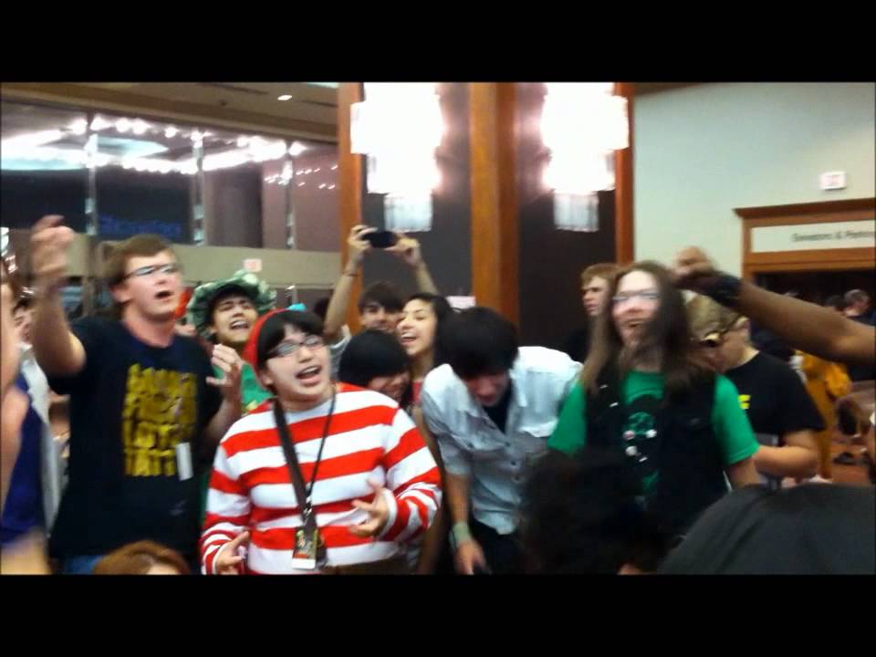A-Kon 22 Queen Sing-Along