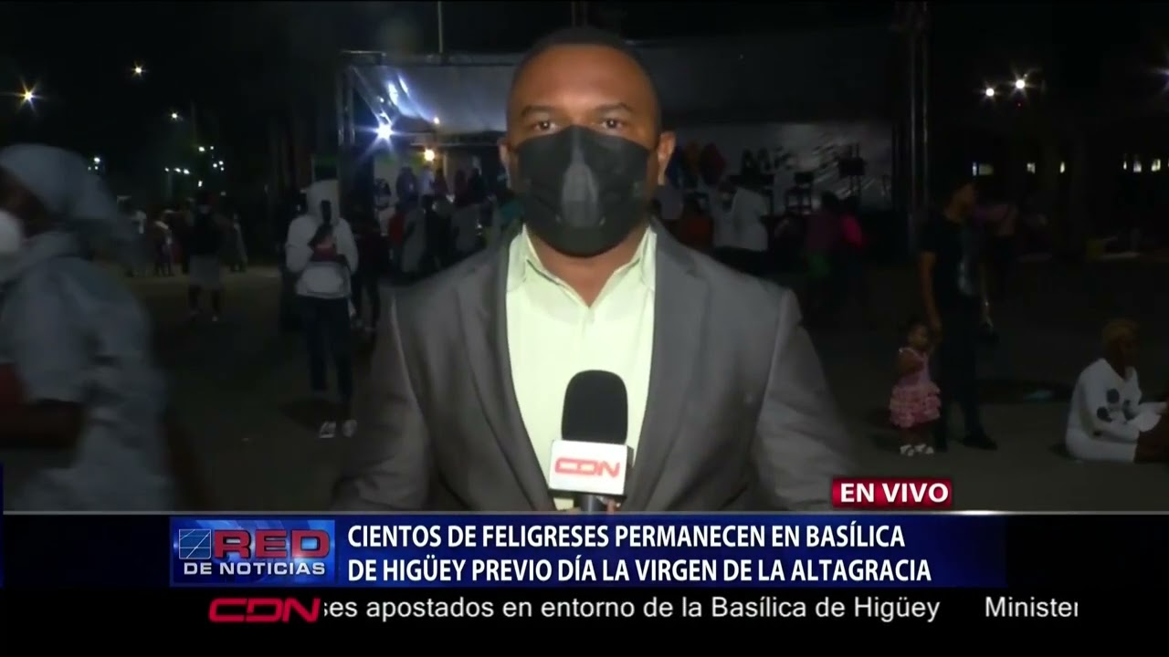 Cientos de feligreses permanecen en Basílica de Higüey