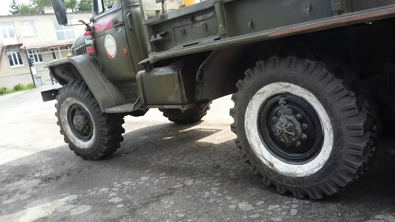 Параллельная парковка Урал с прицепом
