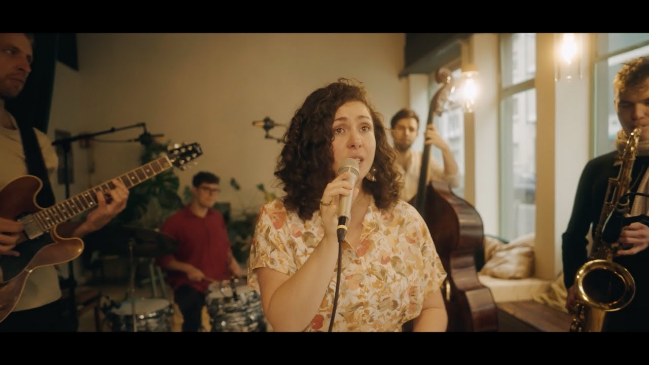 Juliana Blumenschein - BROKEN (live)