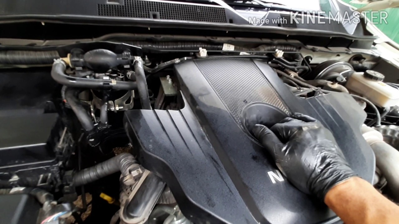 Nissan navarra calibre np3 how to check engine compartment